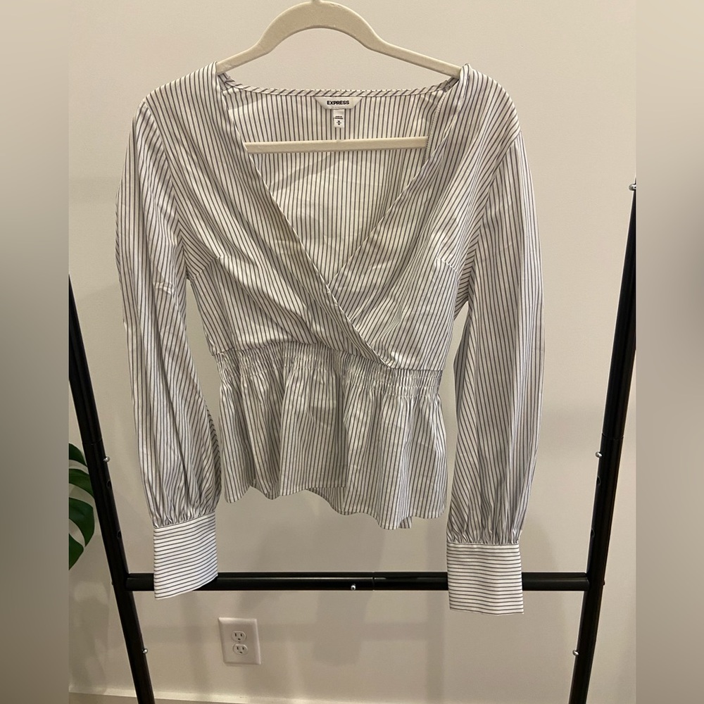 Express medium, white be black striped, v neck blouse.